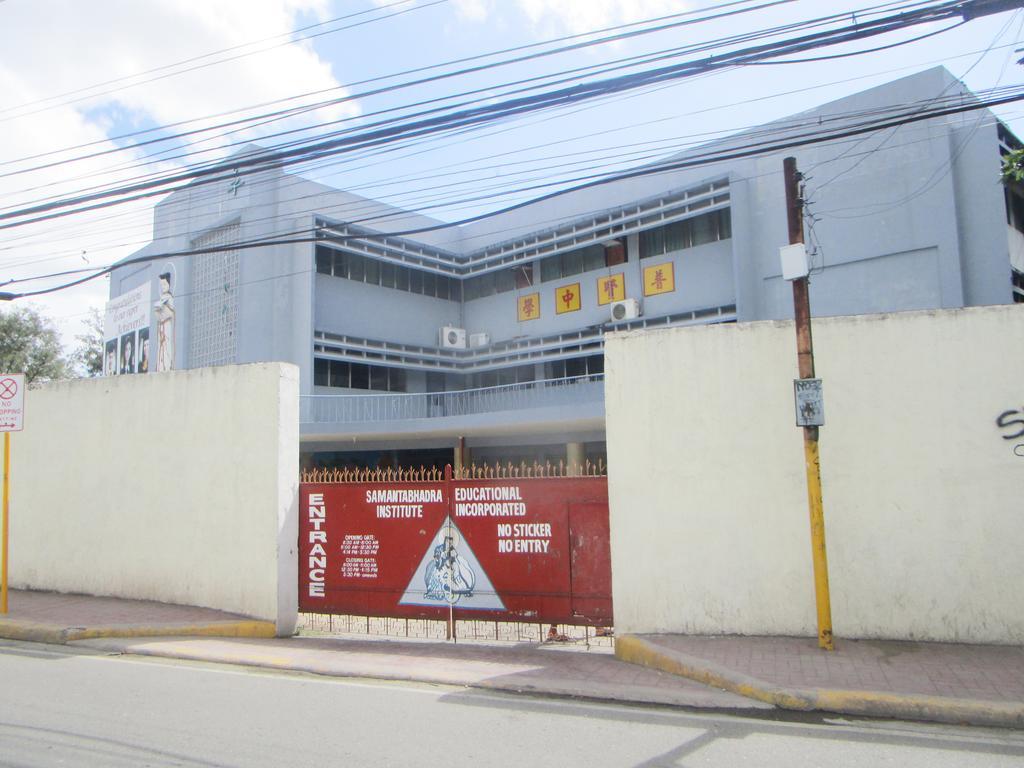 A Pousada E-Mo Dormitory Cebu Exterior foto